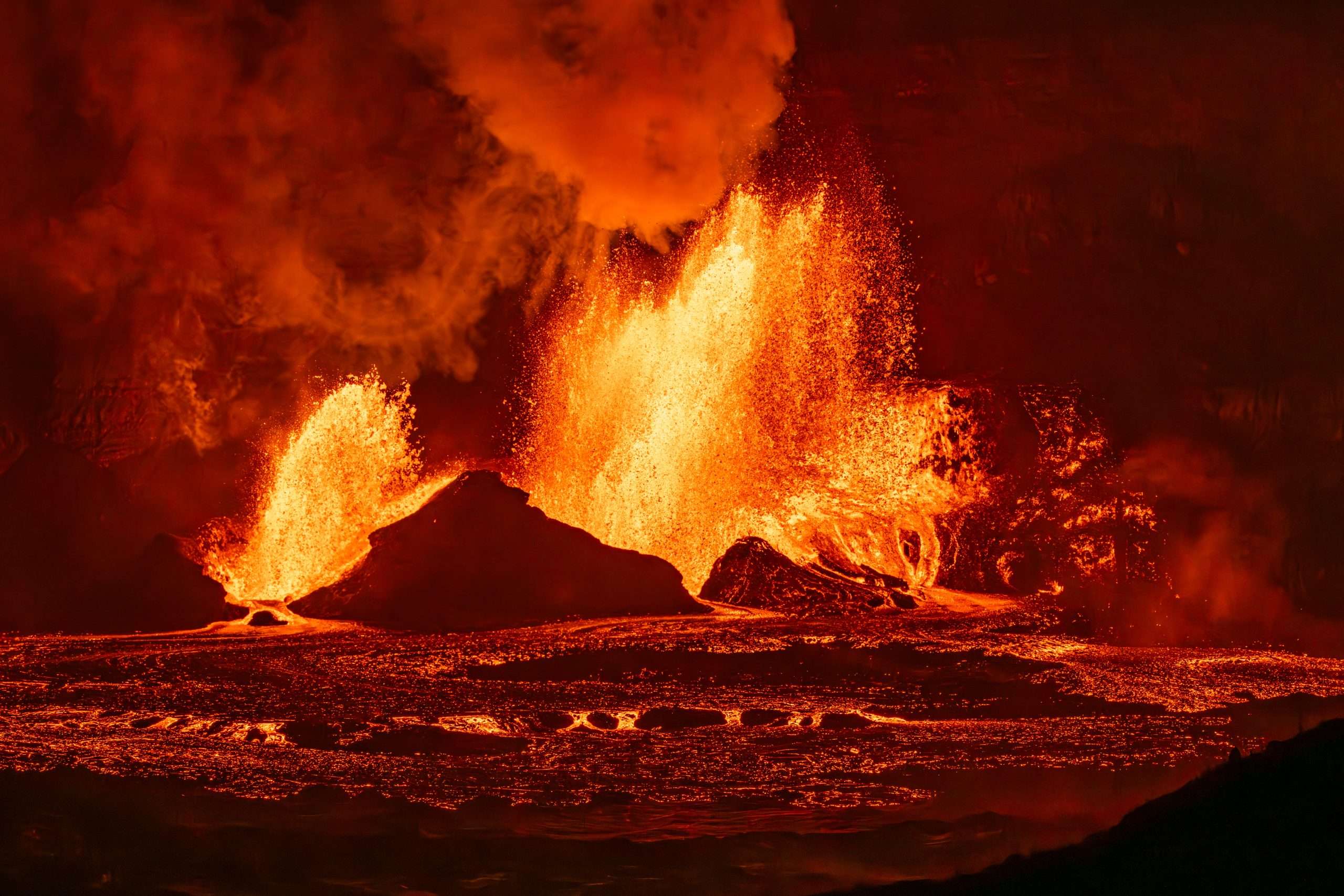 Kilauea volcano tours.