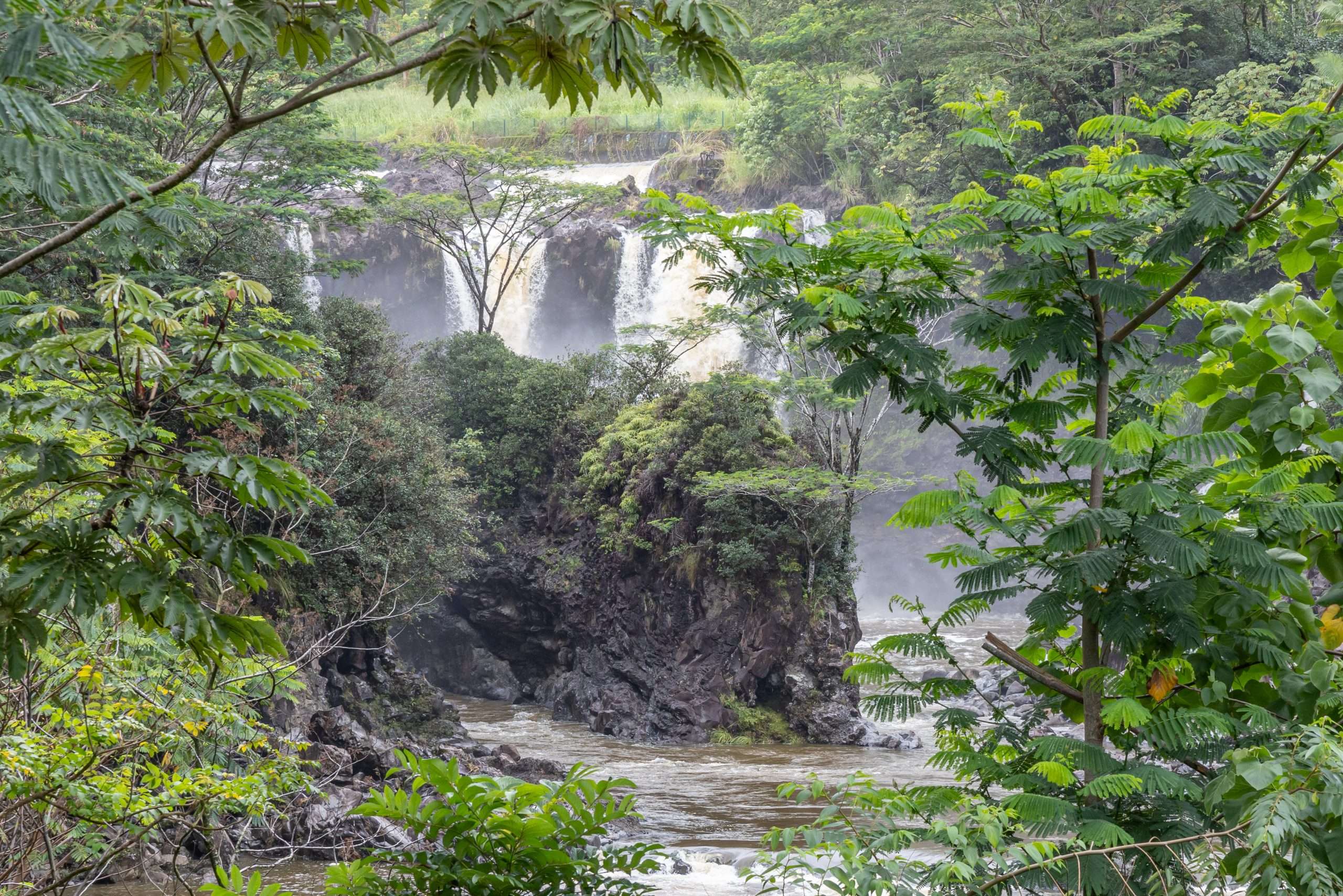 Pe’epe’e Falls, Wailuku River State Park Pe'epe'e Falls during a Hilo shore excursion tour.